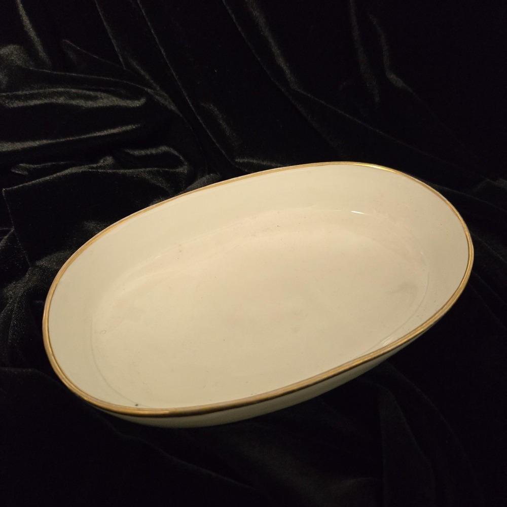Richard Ginori 6.75x4" Ivory Oval Minimalist Simple Trinket Dish Italy Gold Trim
